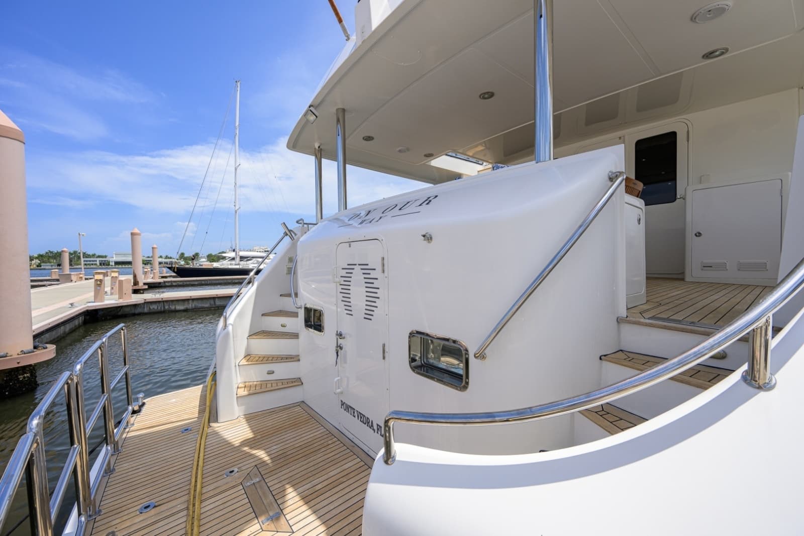 2008 Outer Reef Yachts 800 MY - Photo 34