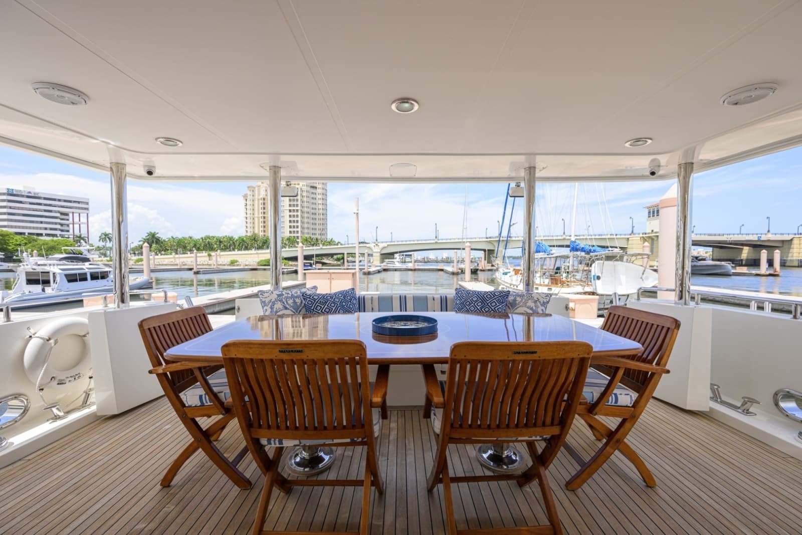 2008 Outer Reef Yachts 800 MY - Photo 33