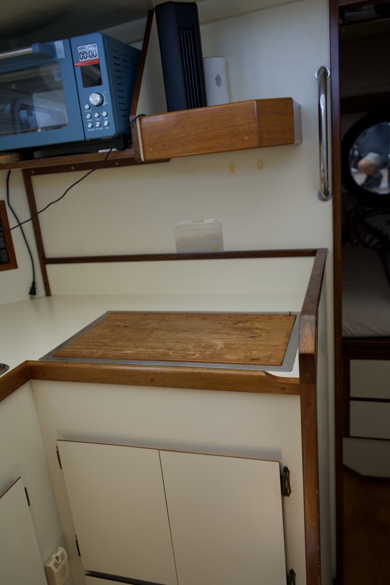1998 Camano Troll 31 - Photo 31