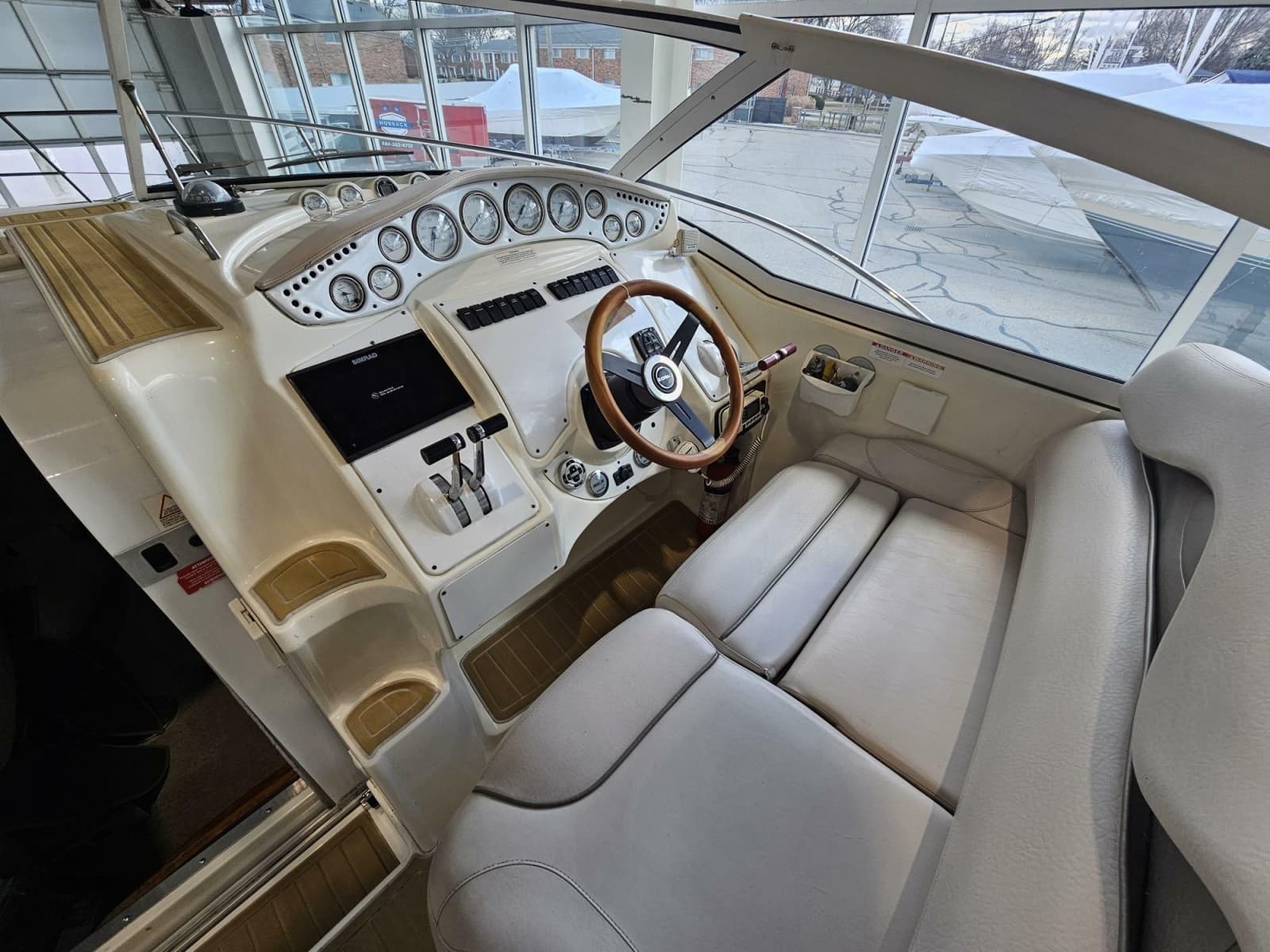 2001 Doral 330 SE - Photo 5