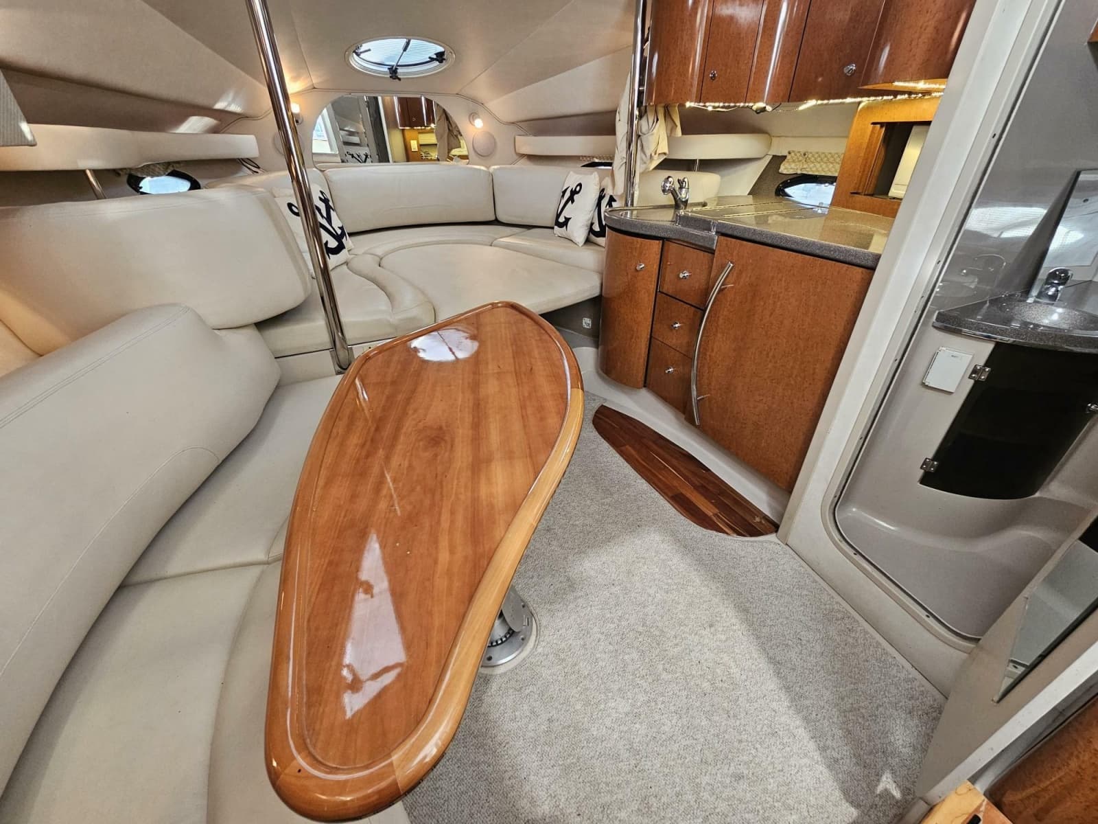 2001 Doral 330 SE - Photo 4
