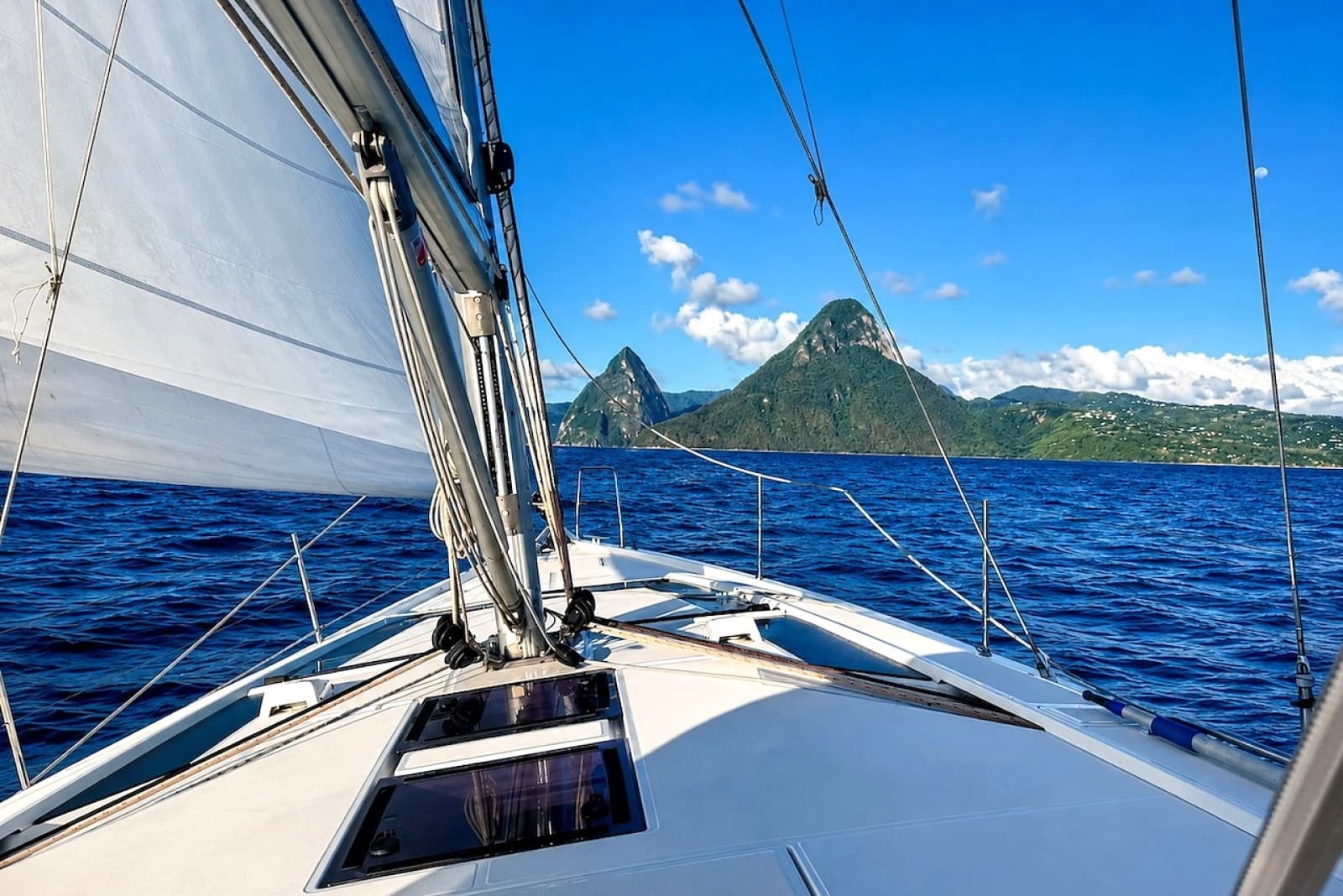 2020 Beneteau Oceanis 46.1 - Photo 3