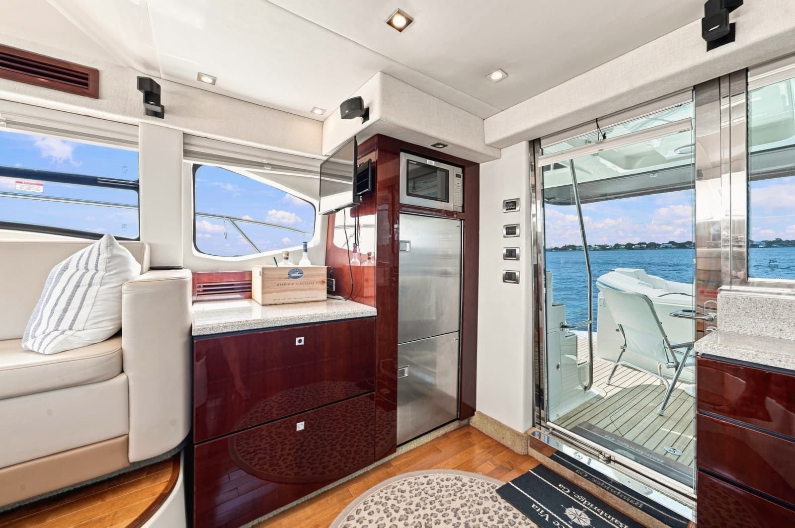 2008 Sea Ray 470 Sedan Bridge - Photo 12