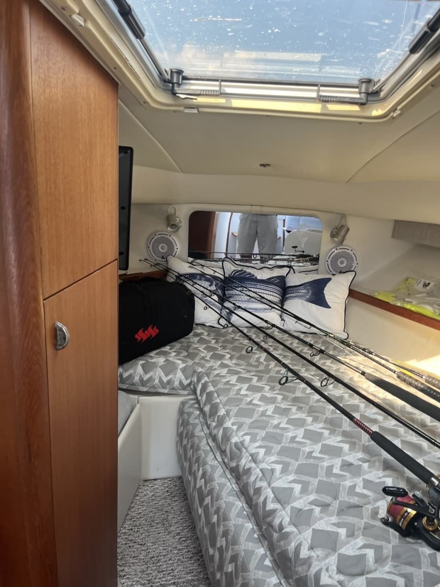 1996 Tiara Yachts Montauk - Photo 17