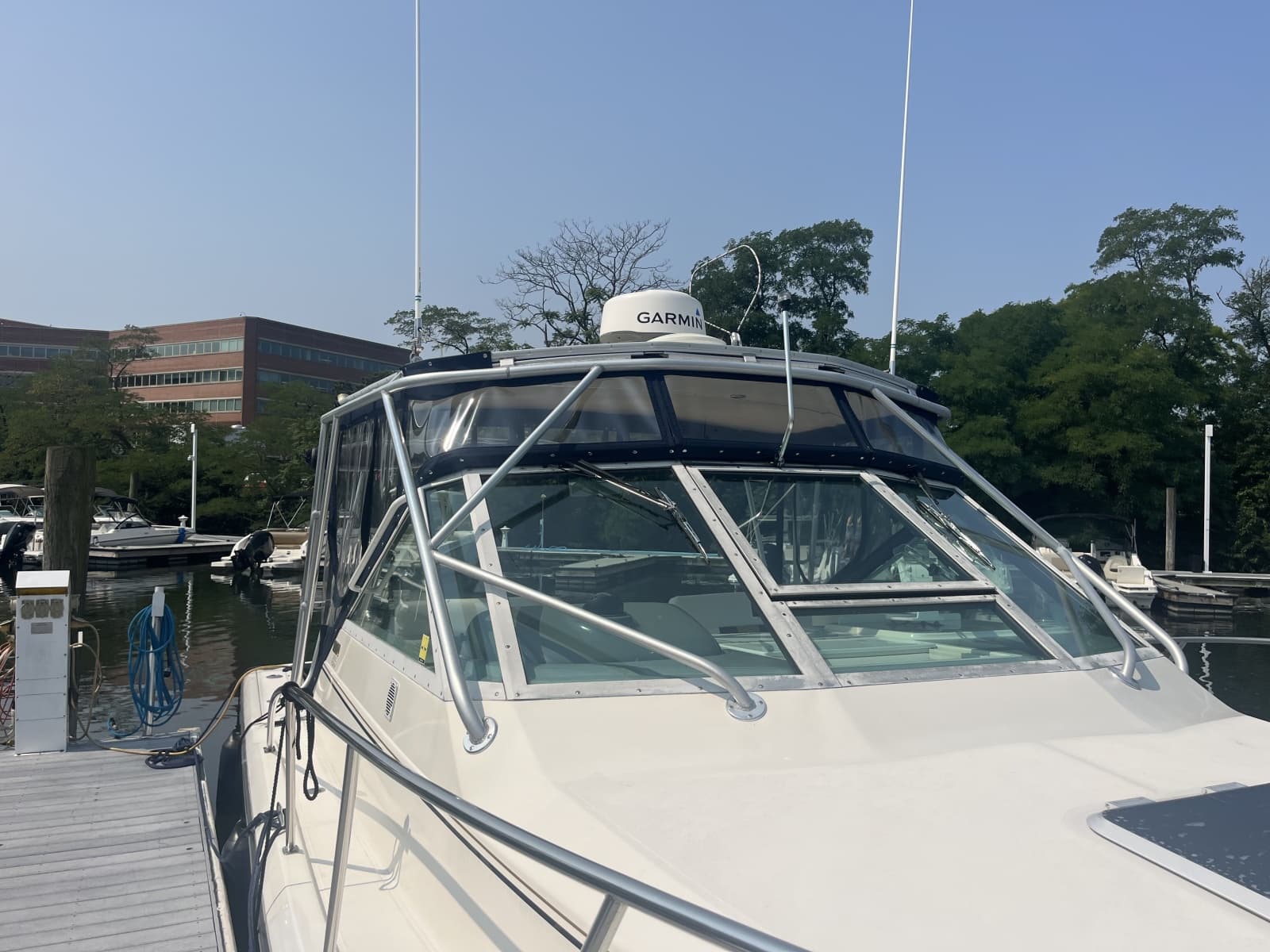 1996 Tiara Yachts Montauk - Photo 12