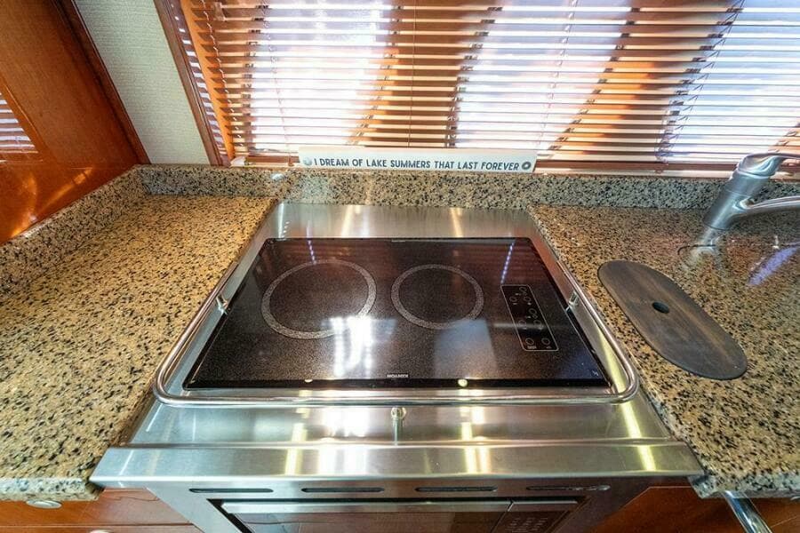 2007 Sea Ray 48 Sundancer - Photo 46