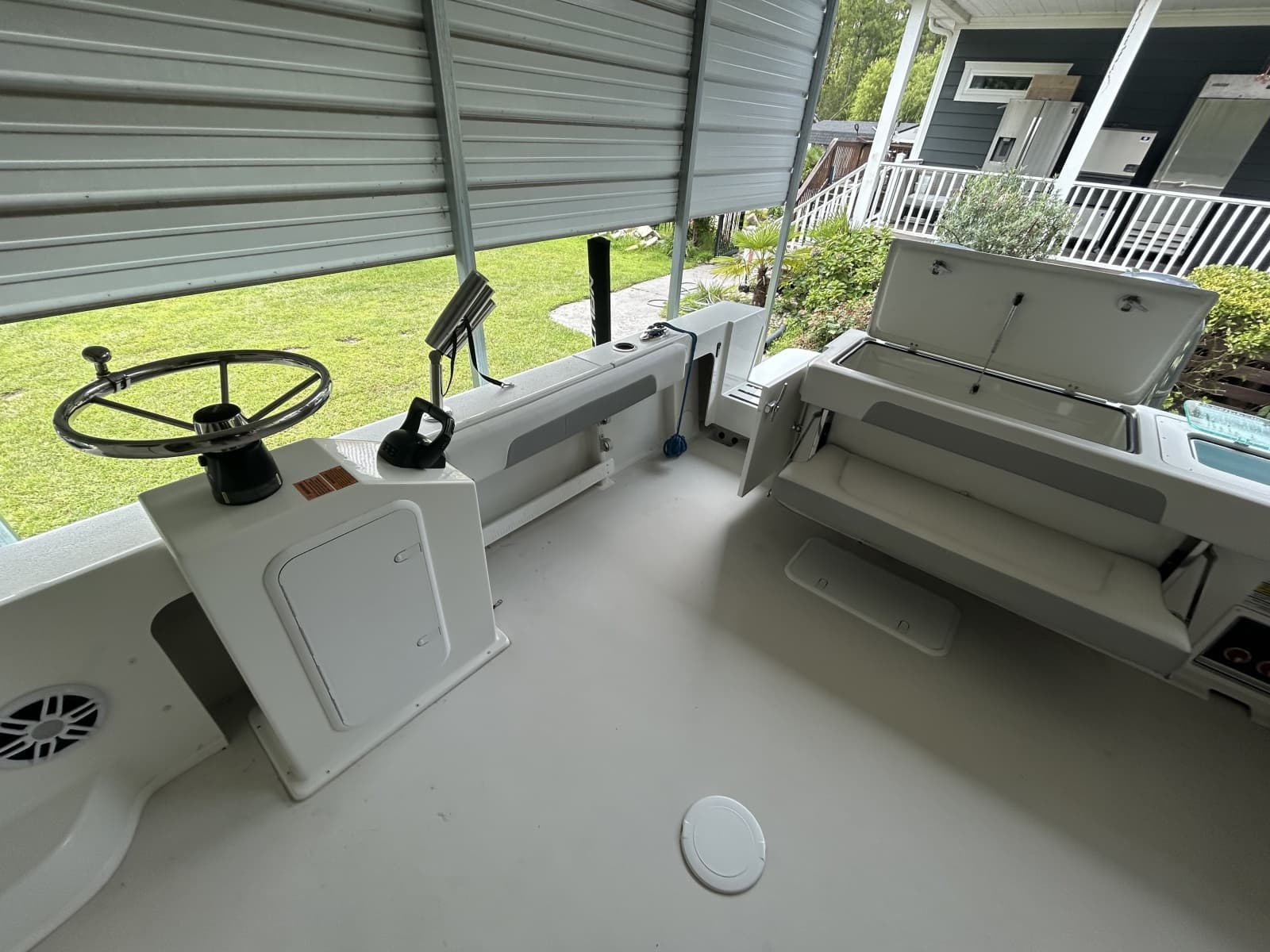 2021 Parker 2520 XLD Sport Cabin - Photo 6