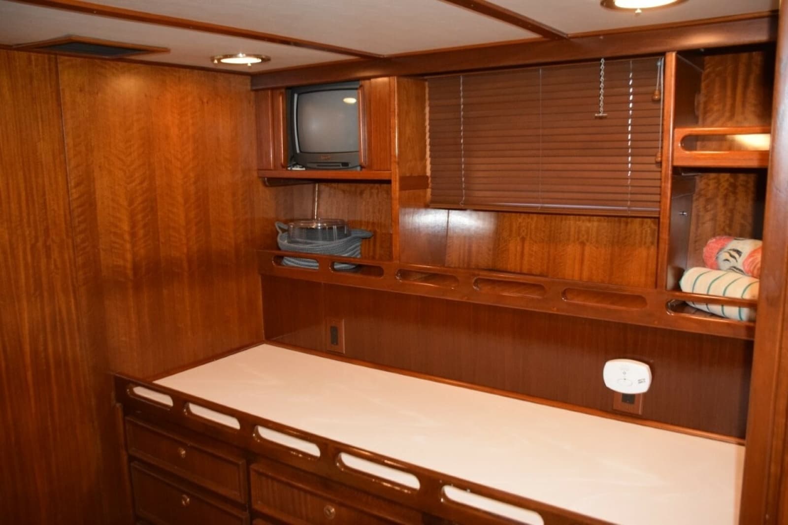 1978 Hatteras LRC - Photo 48