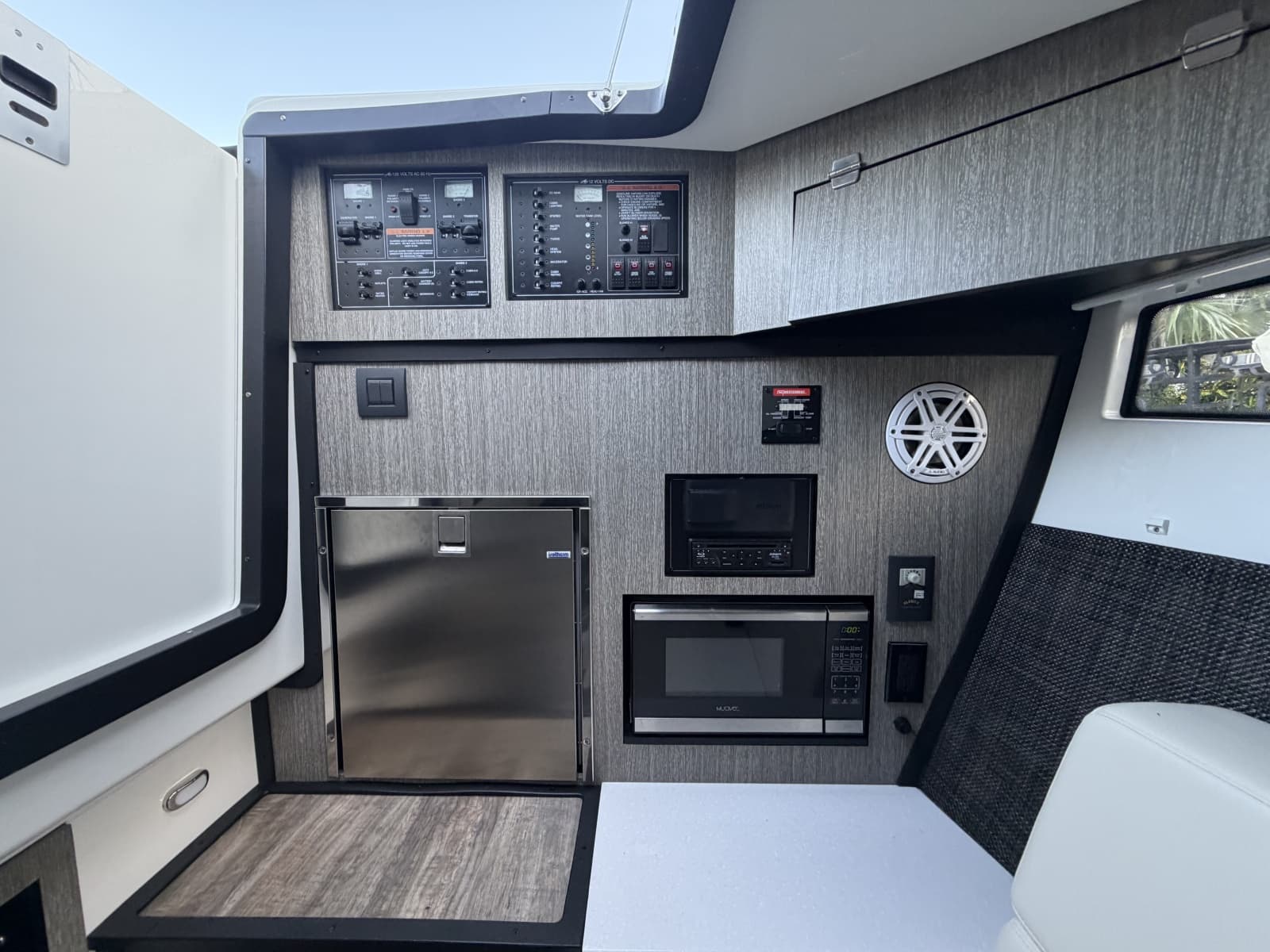 2021 Monterey 385SE Super Express - Photo 34