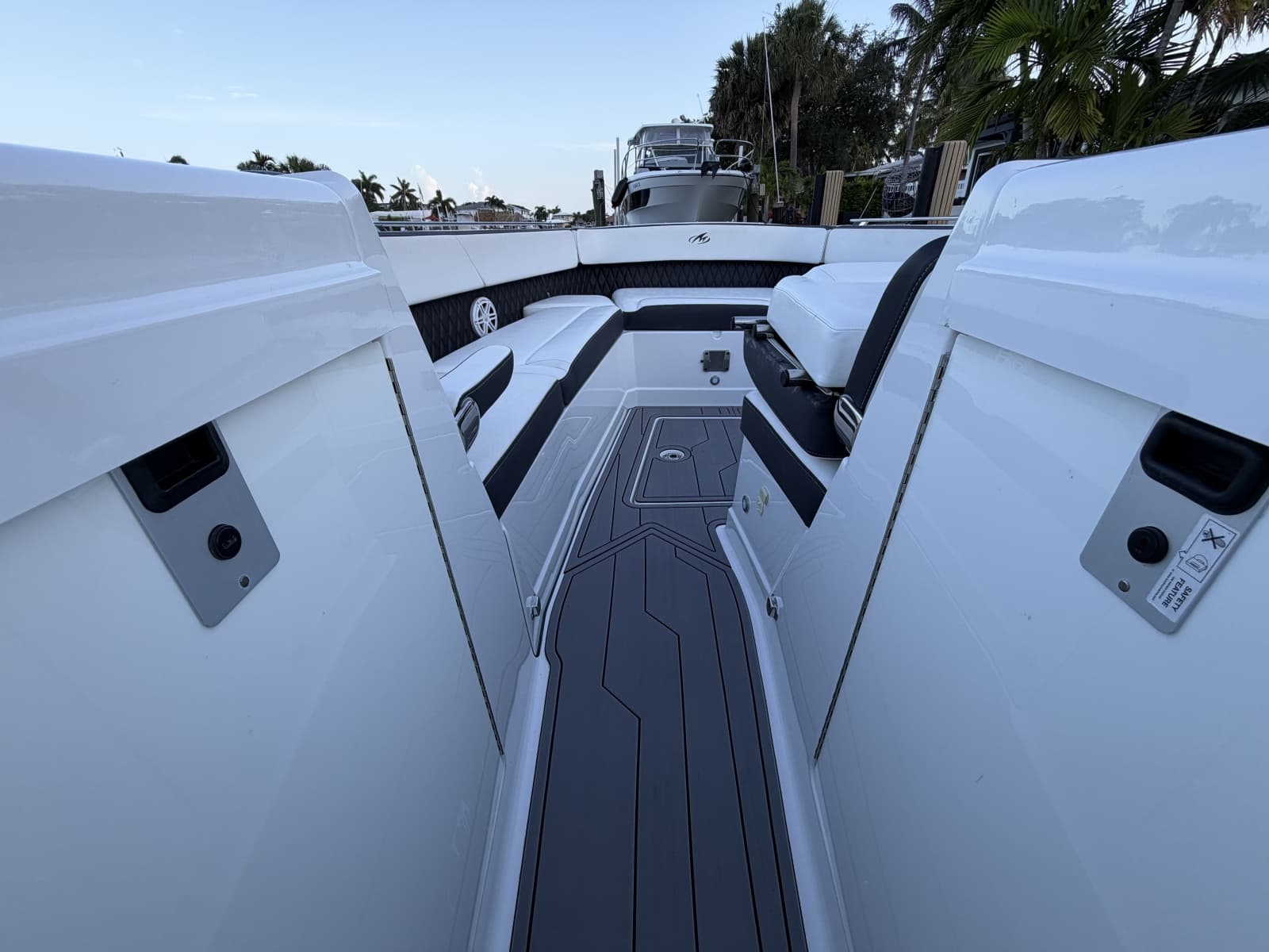 2021 Monterey 385SE Super Express - Photo 25