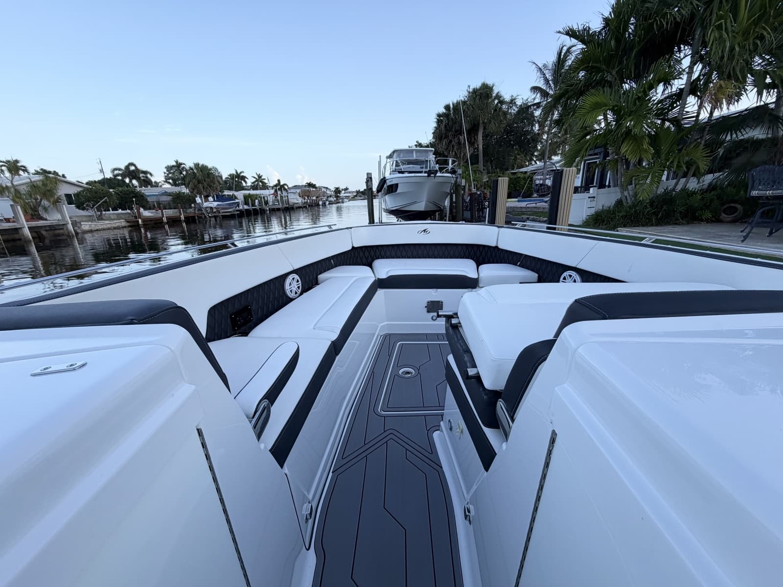 2021 Monterey 385SE Super Express - Photo 18