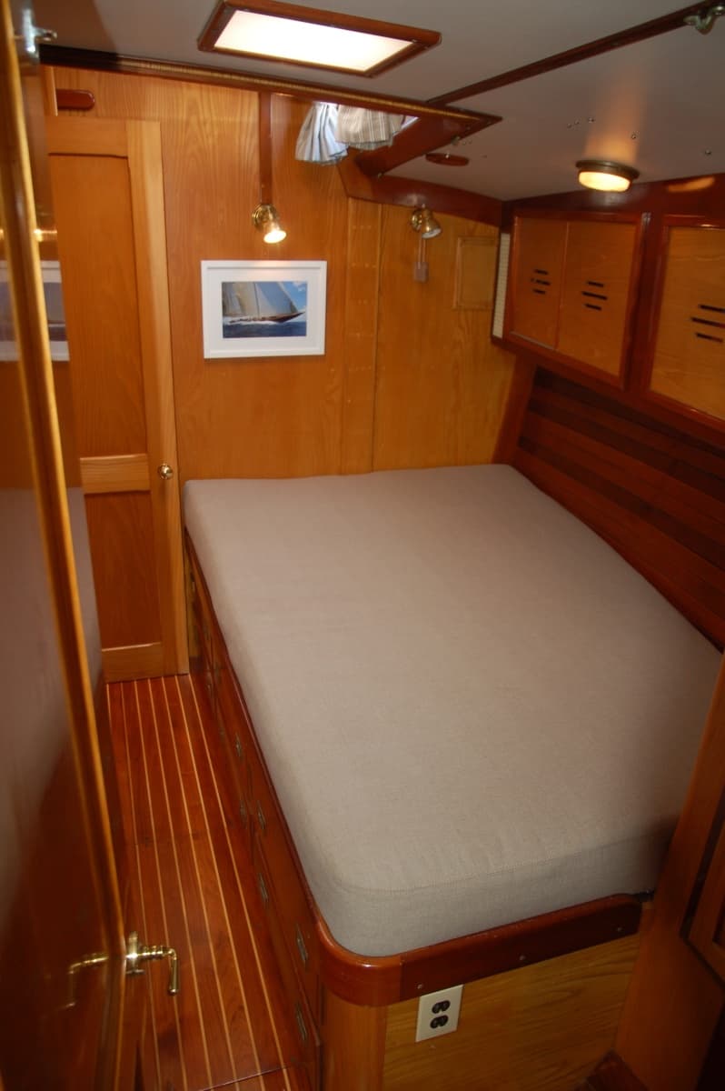 1976 Hinckley 50 Sou'wester - Photo 28