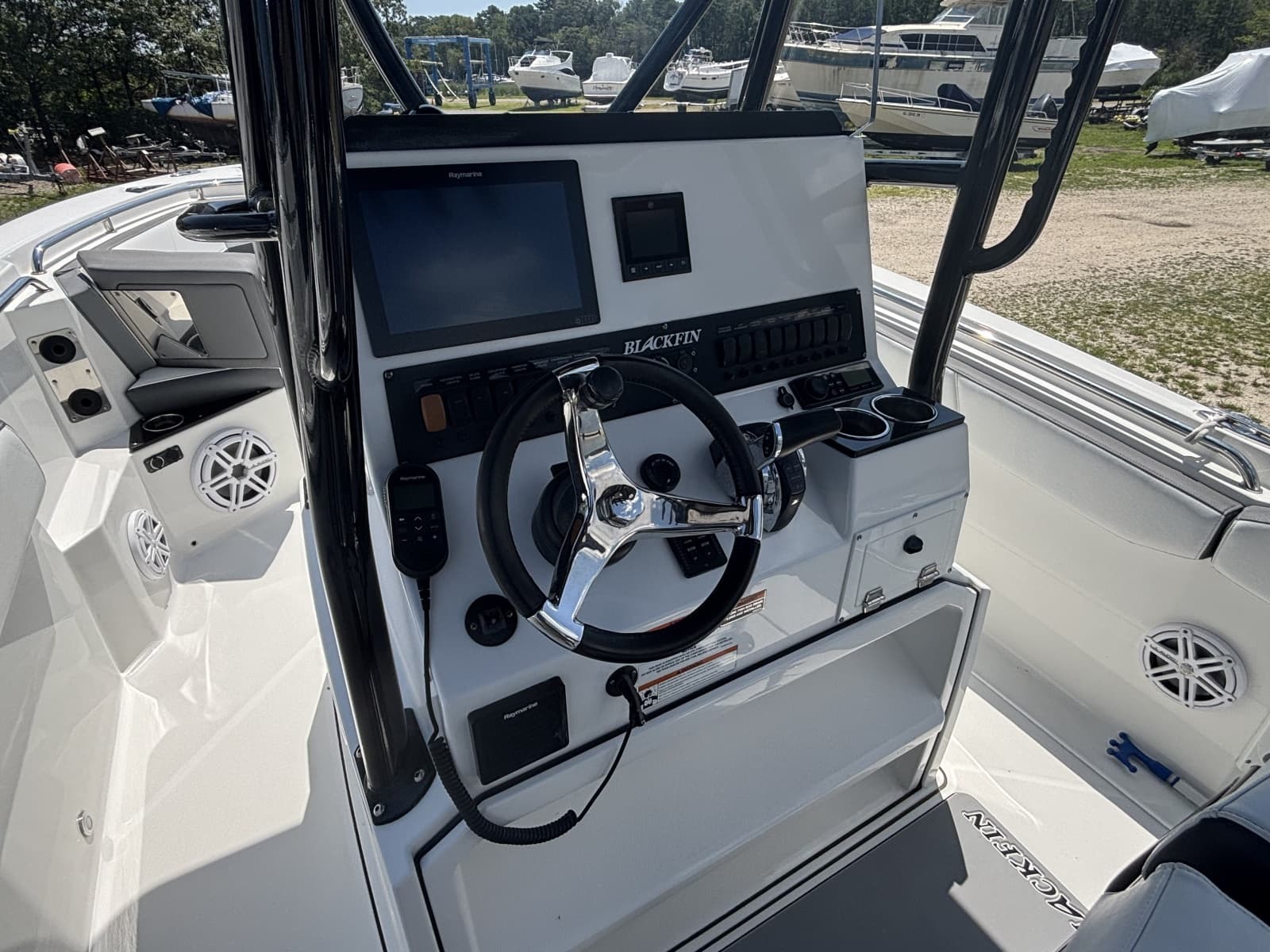 2020 Blackfin 242CC - Photo 53