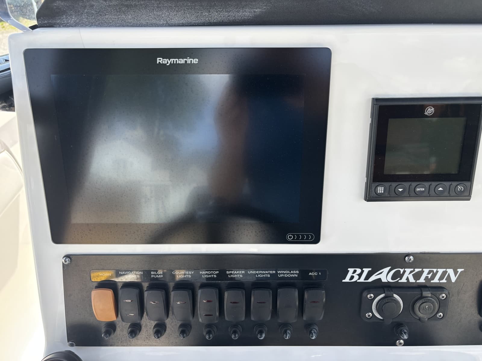 2020 Blackfin 242CC - Photo 44