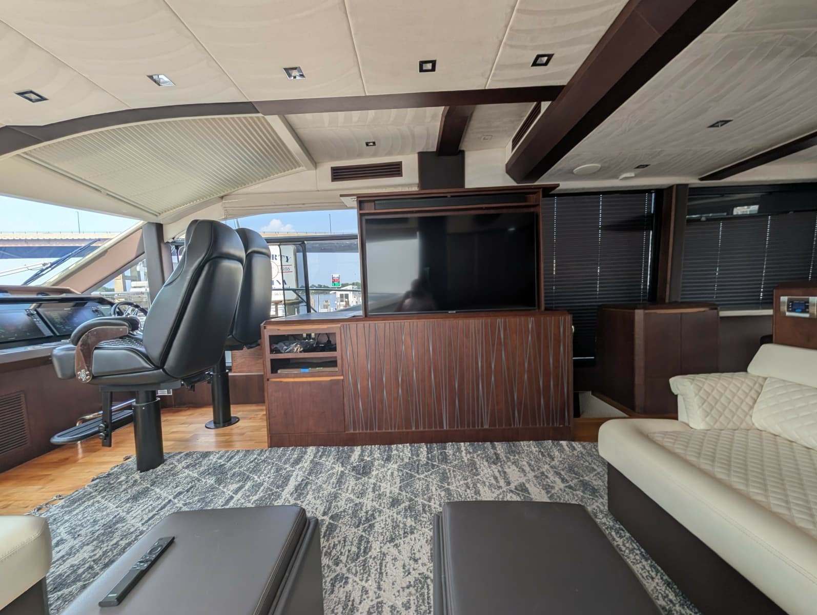 2018 Galeon 640 FLY - Photo 32