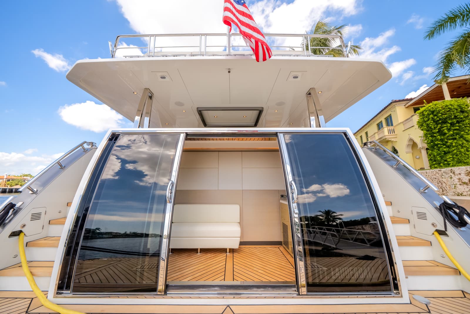2025 Ocean Alexander 27R - Photo 10