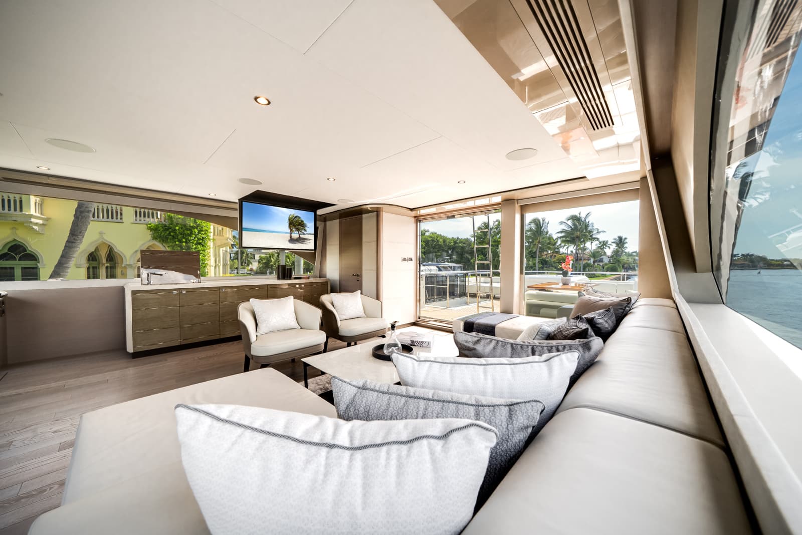 2025 Ocean Alexander 27R - Photo 73