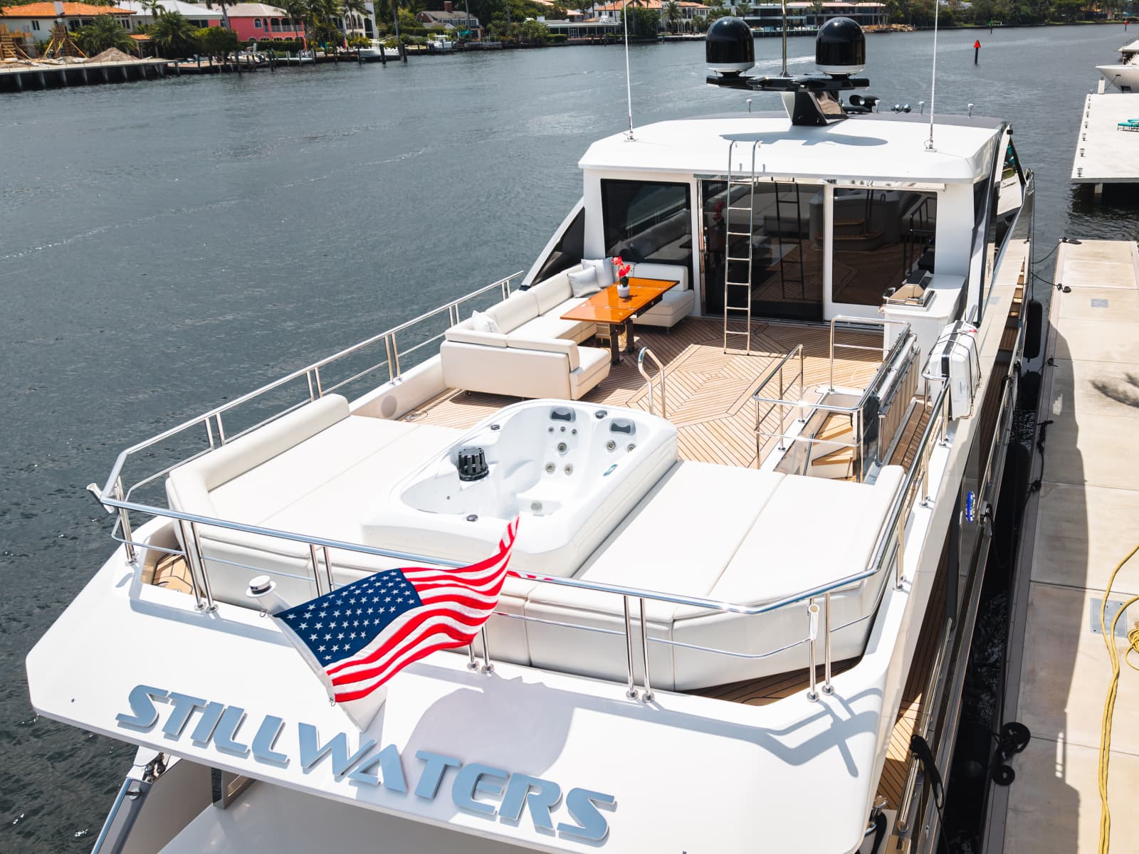 2025 Ocean Alexander 27R - Photo 7