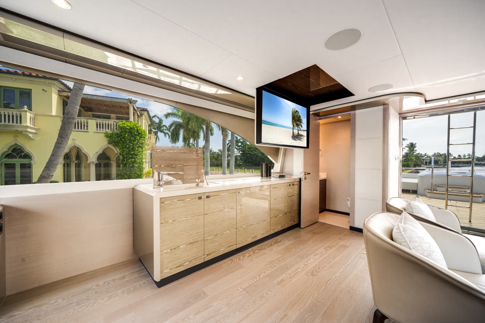 2025 Ocean Alexander 27R - Photo 79