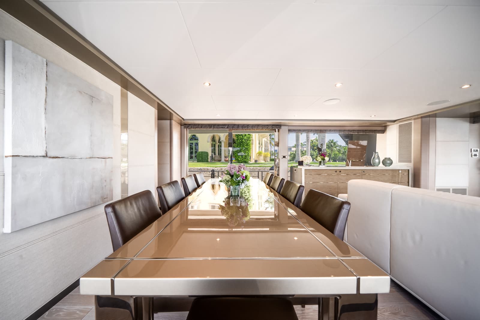 2025 Ocean Alexander 27R - Photo 30