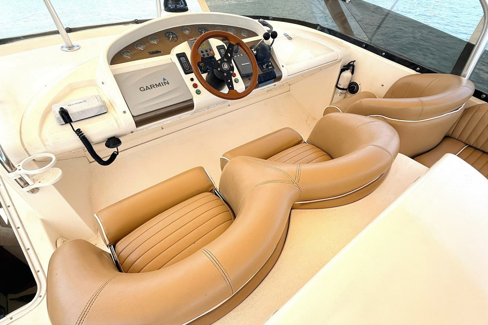 2000 Fairline Squadron 55 - Photo 19