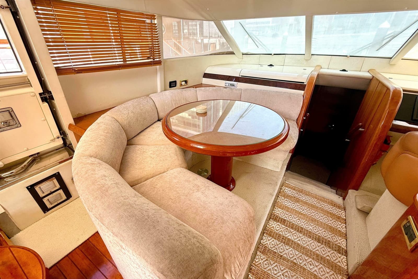 2000 Fairline Squadron 55 - Photo 7