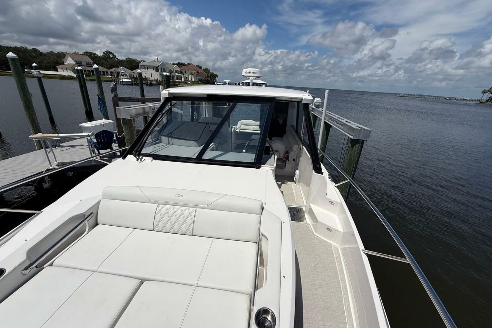 2025 Regal 36 XO - Photo 5