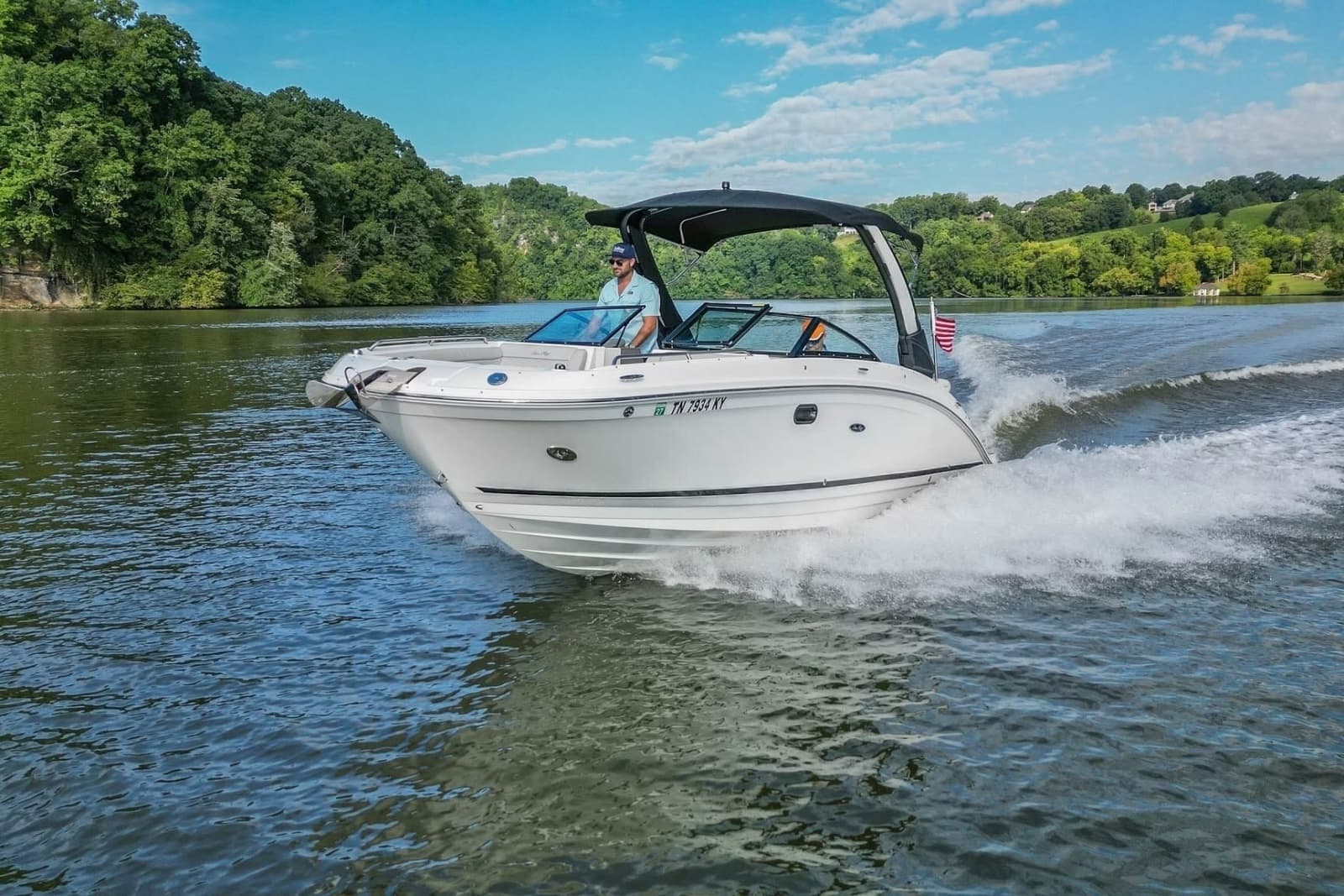 2024 Sea Ray SDX 270 - Photo 10