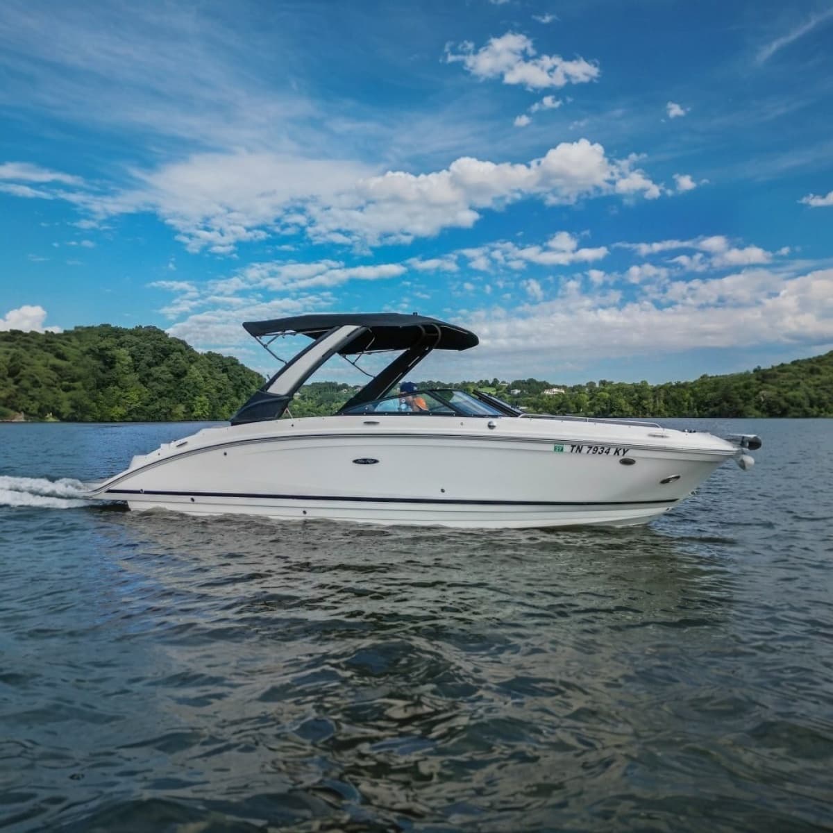 2024 Sea Ray SDX 270 - Photo 1