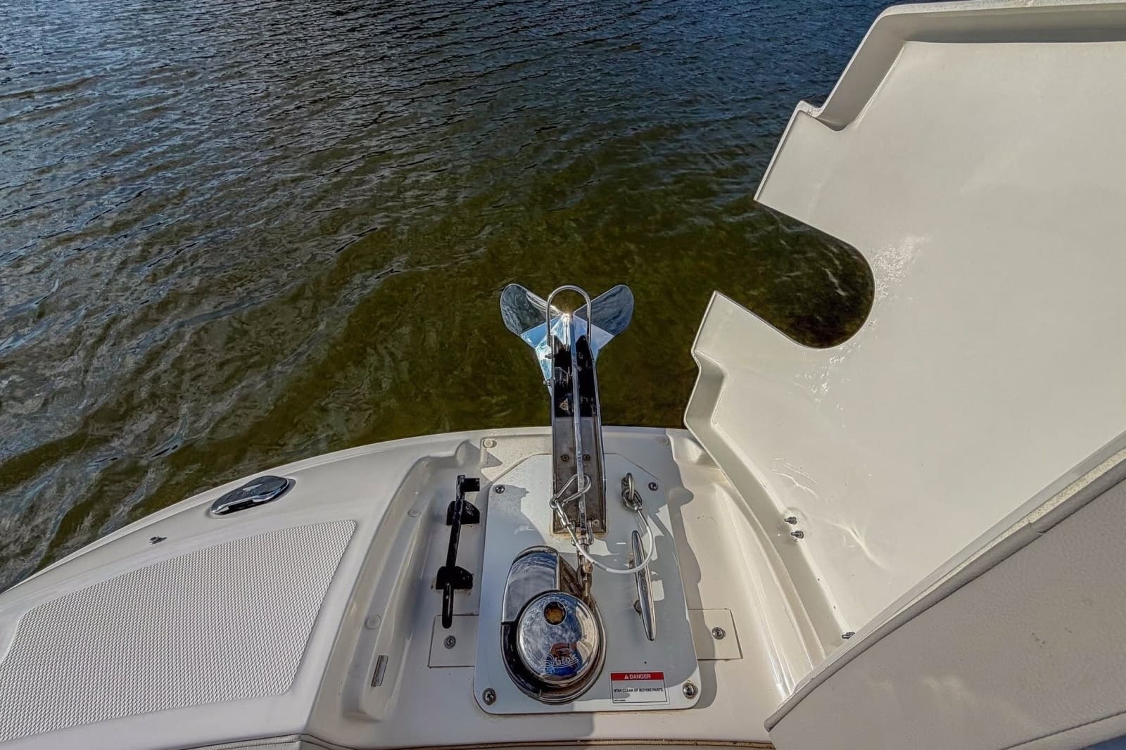 2024 Sea Ray SDX 270 - Photo 17