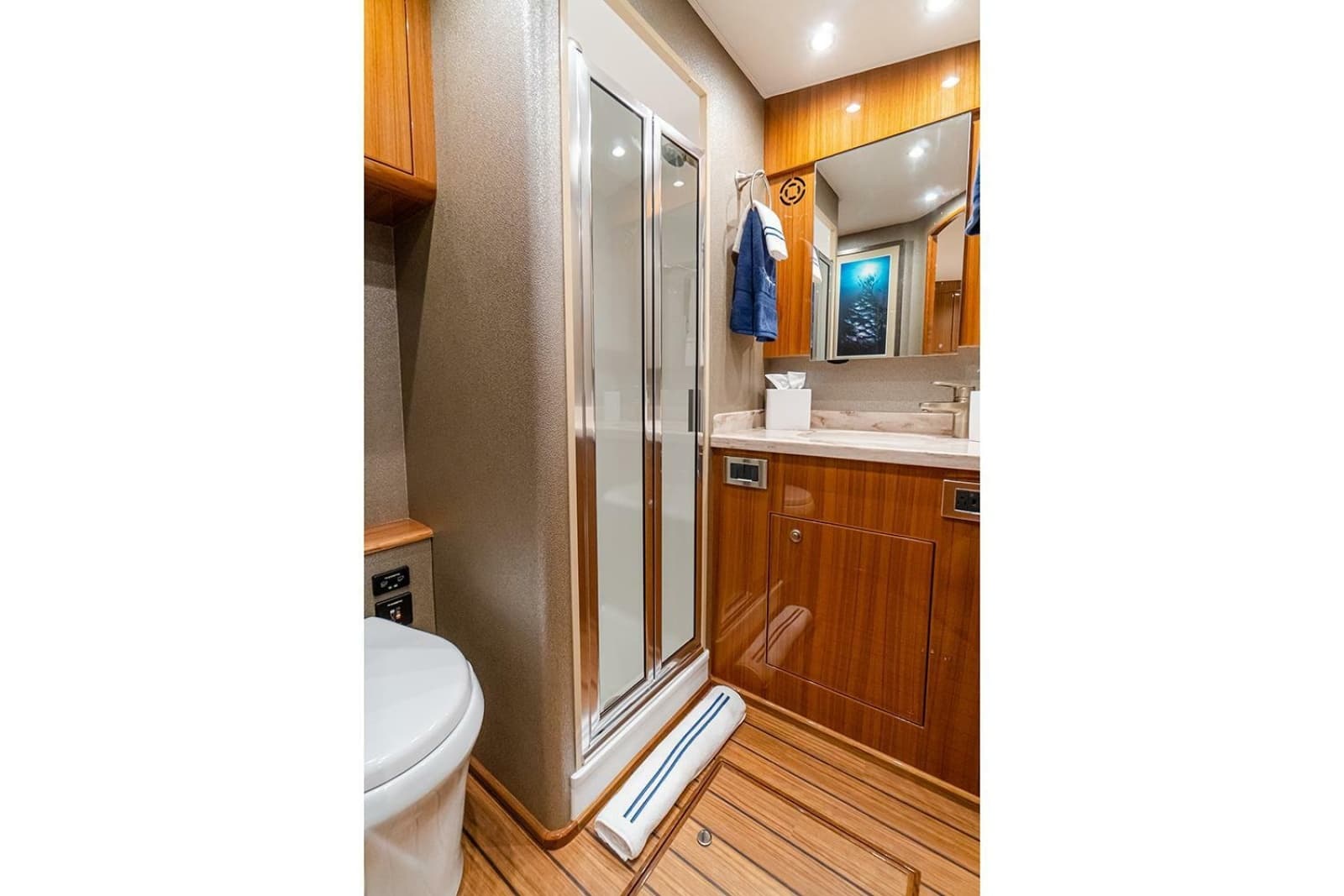 2023 Viking 46 Billfish - Photo 11