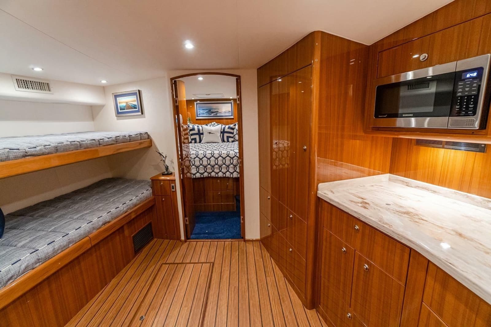 2023 Viking 46 Billfish - Photo 7
