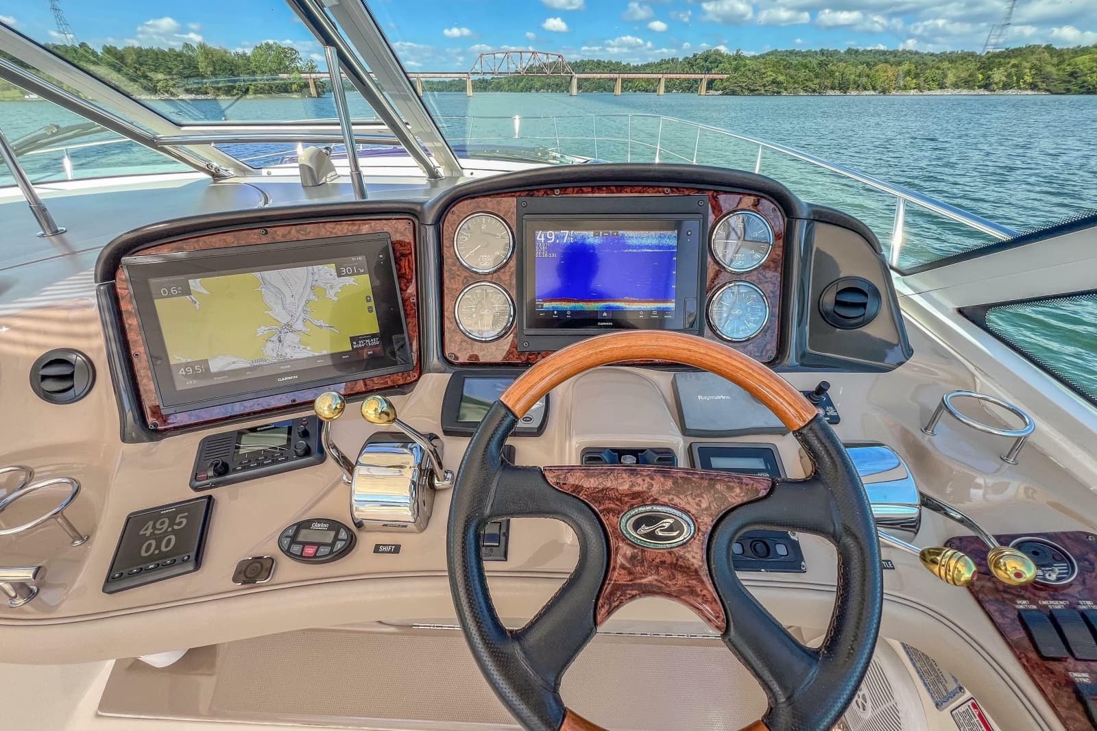 2005 Sea Ray 500 Sundancer - Photo 30