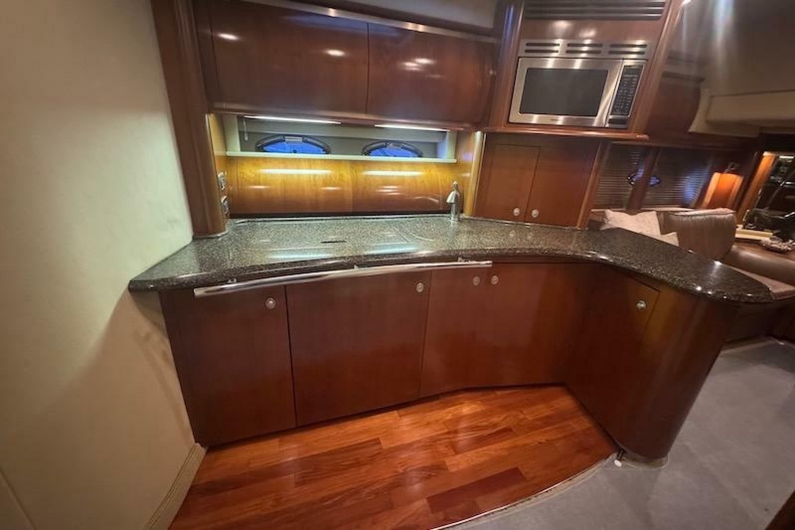 2005 Sea Ray 500 Sundancer - Photo 44