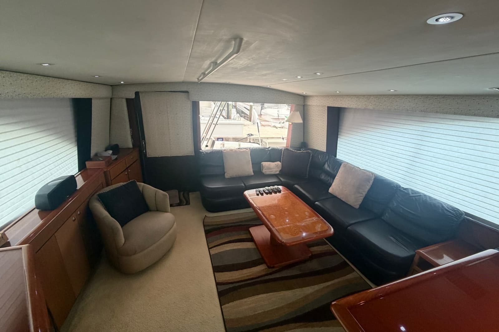 2000 Ocean Yachts 56 Super Sport - Photo 21