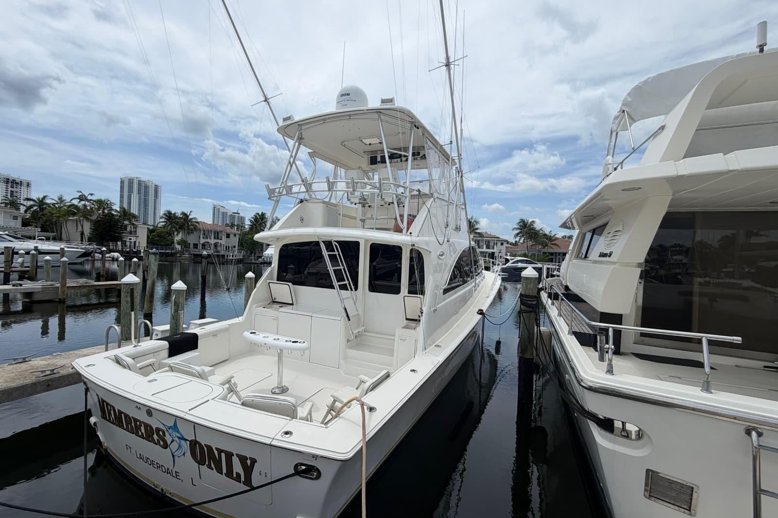 2000 Ocean Yachts 56 Super Sport - Photo 11