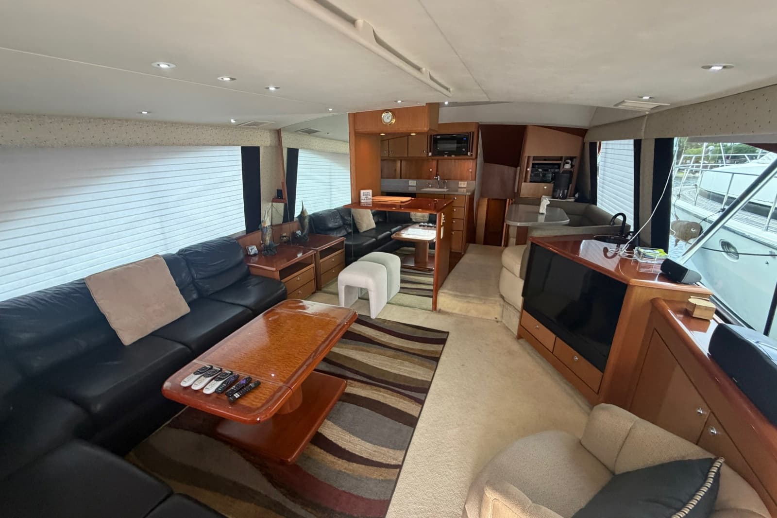 2000 Ocean Yachts 56 Super Sport - Photo 19