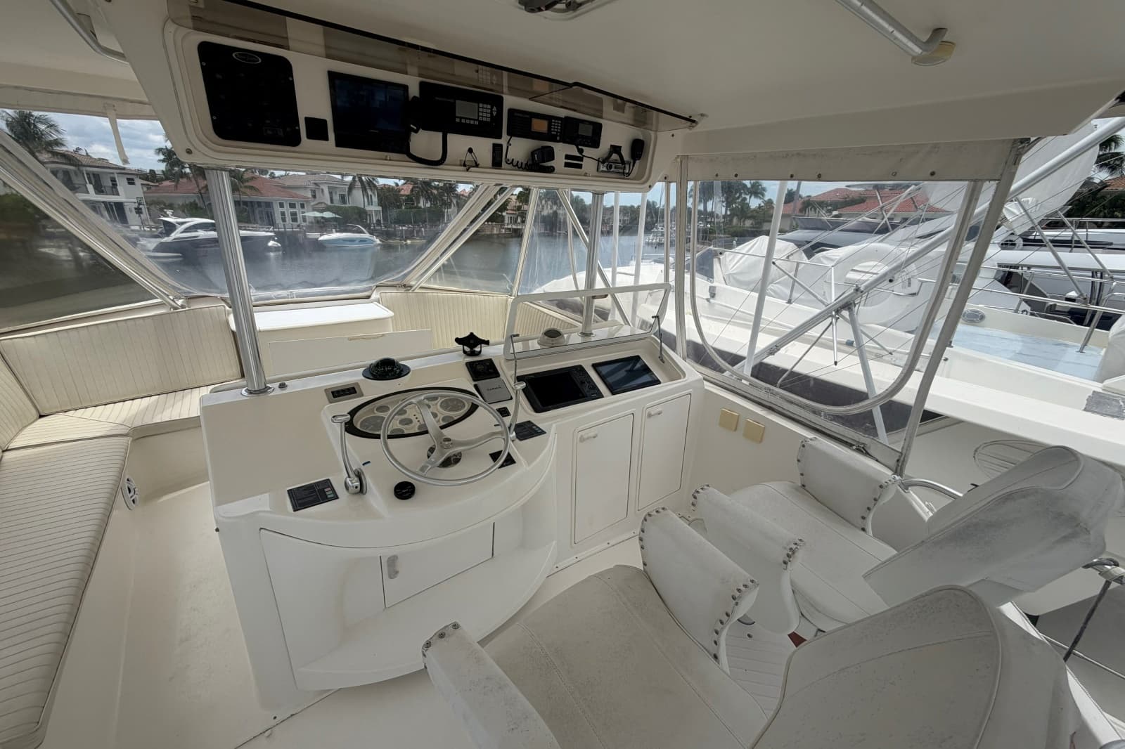2000 Ocean Yachts 56 Super Sport - Photo 42