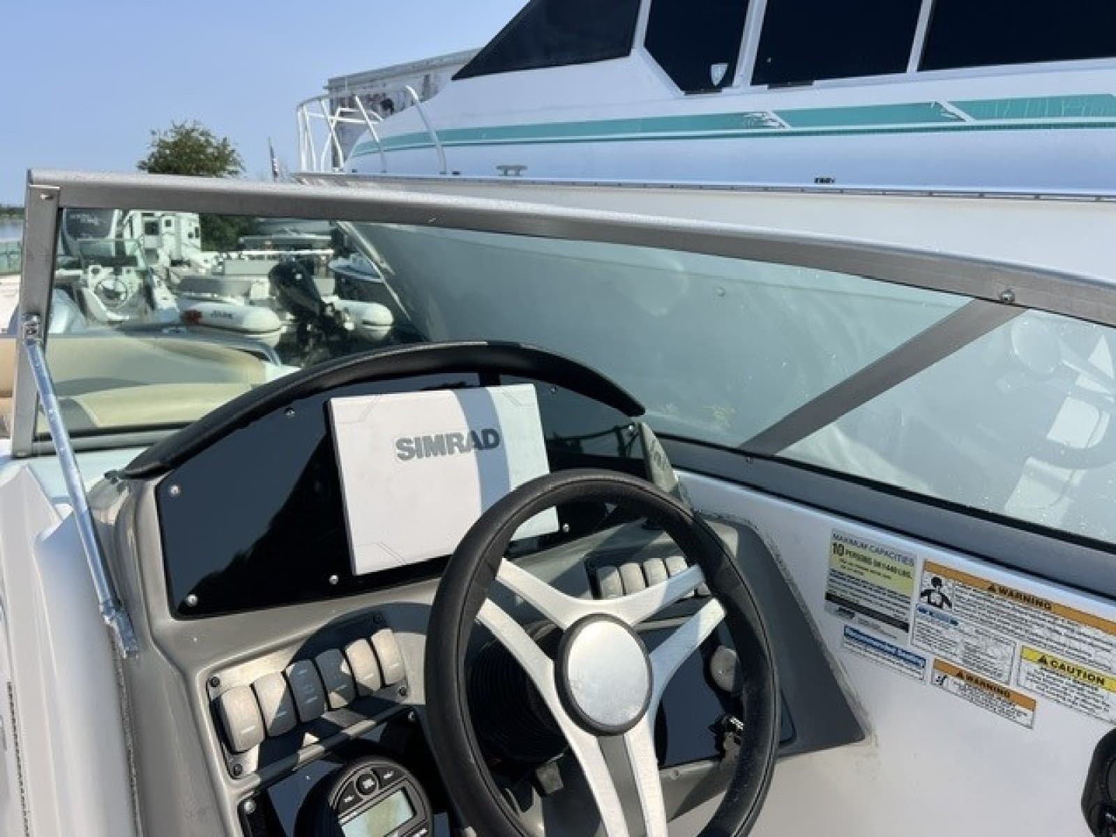 2017 Hurricane 2200 - Photo 6
