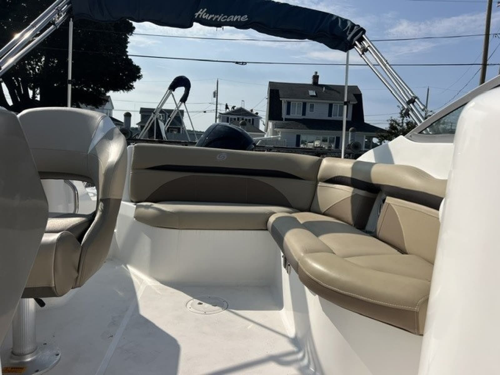 2017 Hurricane 2200 - Photo 8