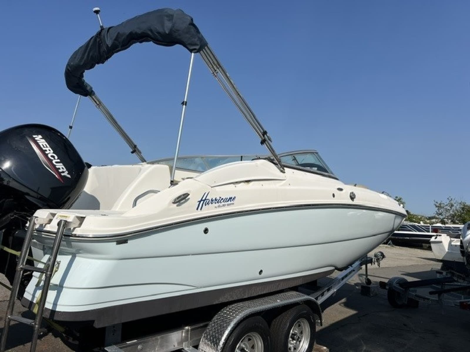2017 Hurricane 2200 - Photo 1