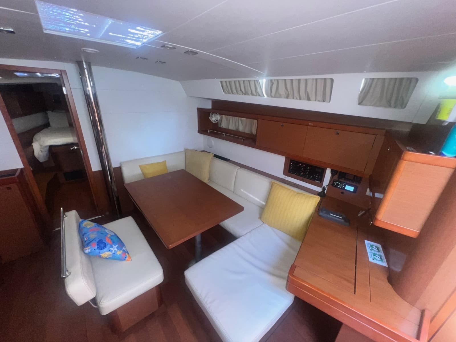 2016 Beneteau Oceanis 45 - Photo 22