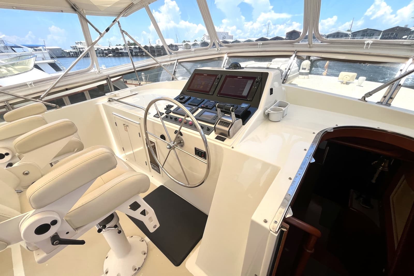 2002 Grand Alaskan 53 RPH - Photo 41