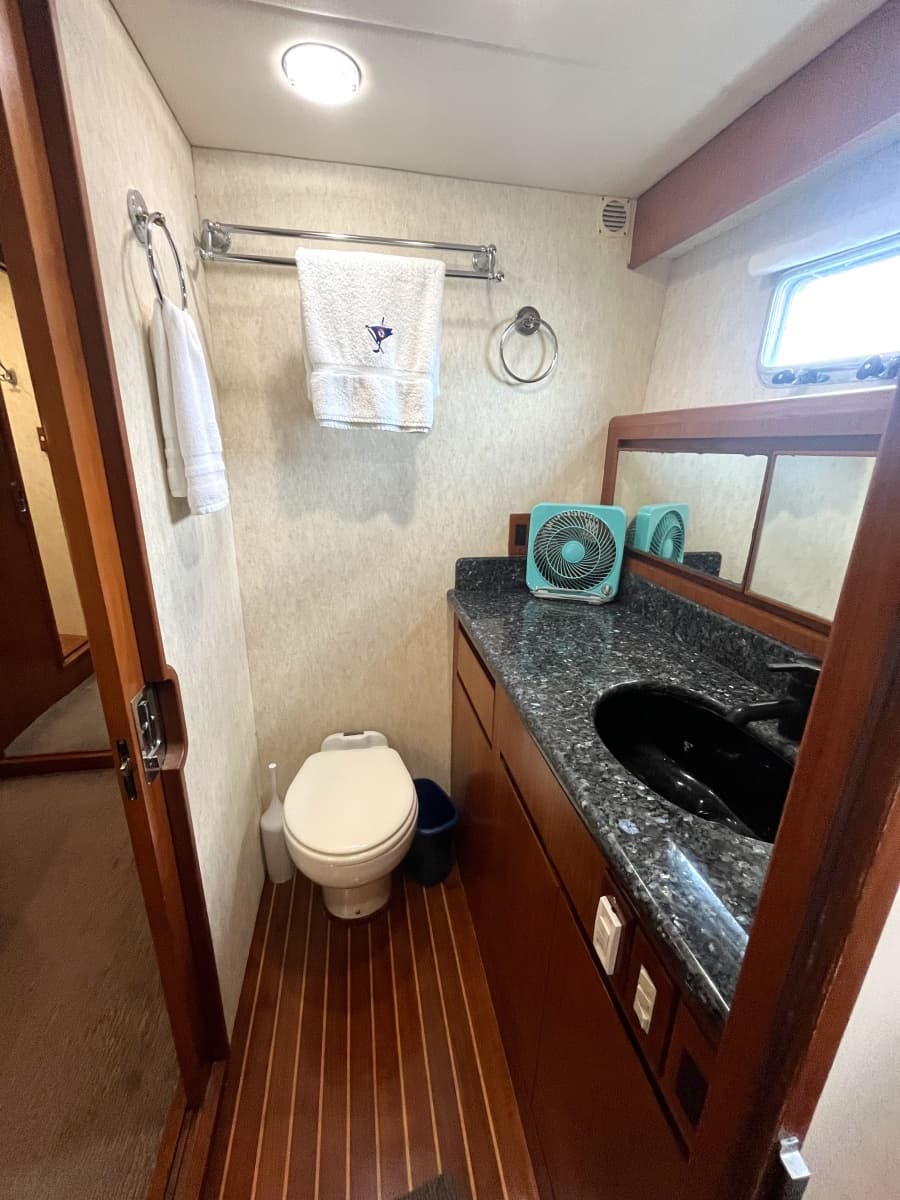 2002 Grand Alaskan 53 RPH - Photo 30