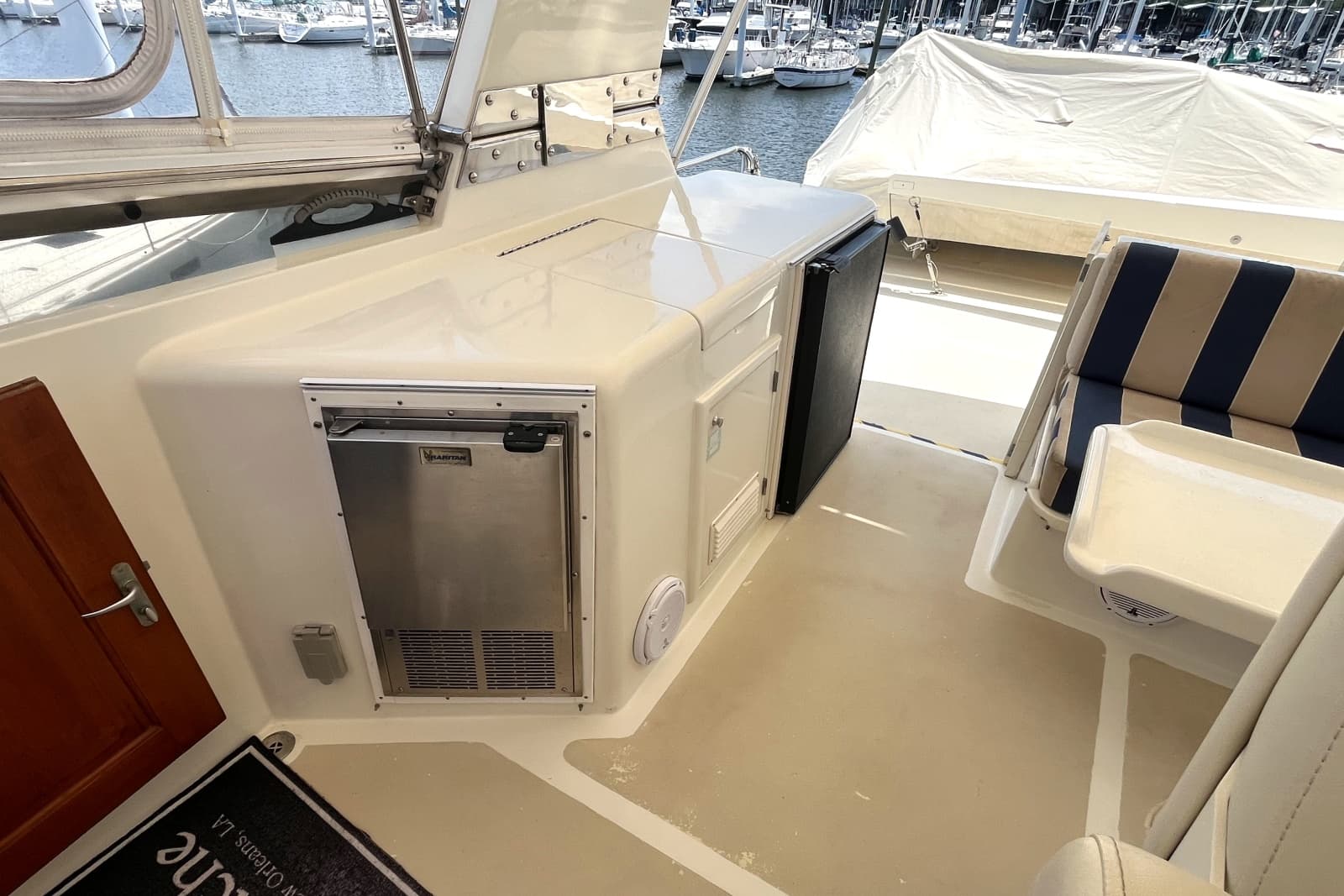 2002 Grand Alaskan 53 RPH - Photo 49