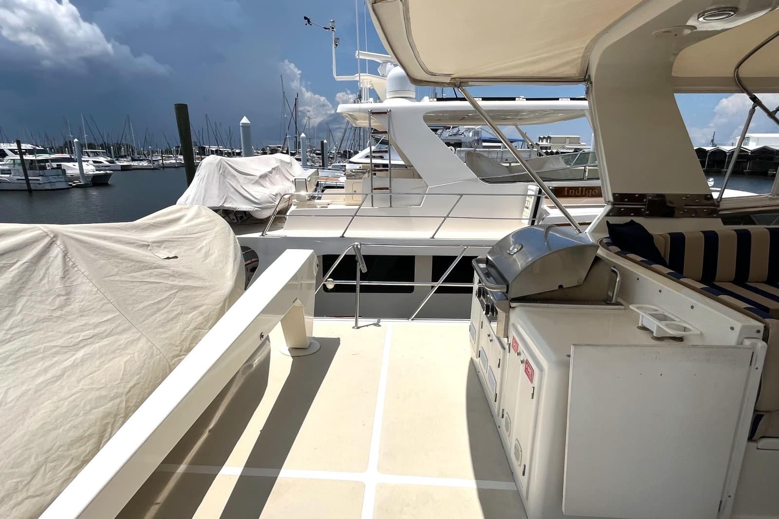 2002 Grand Alaskan 53 RPH - Photo 48