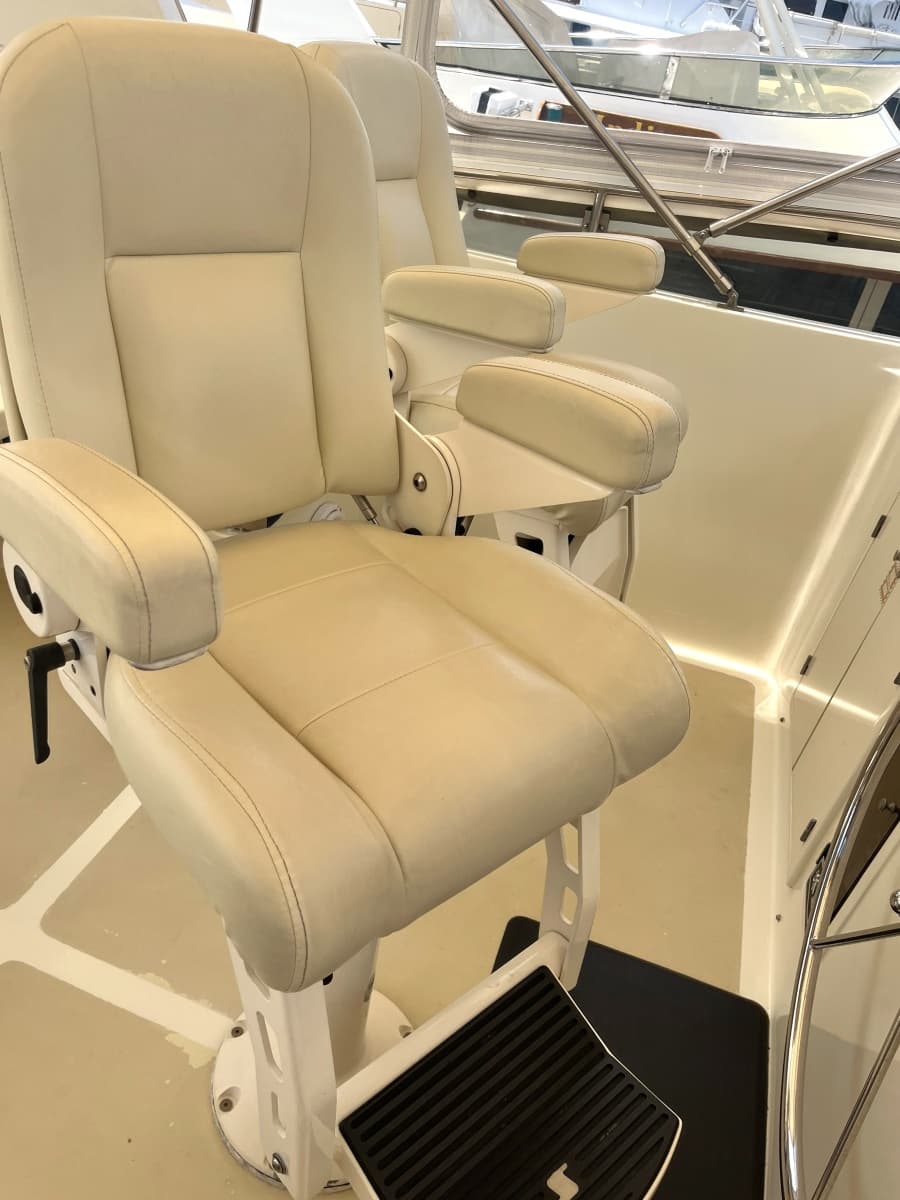 2002 Grand Alaskan 53 RPH - Photo 44