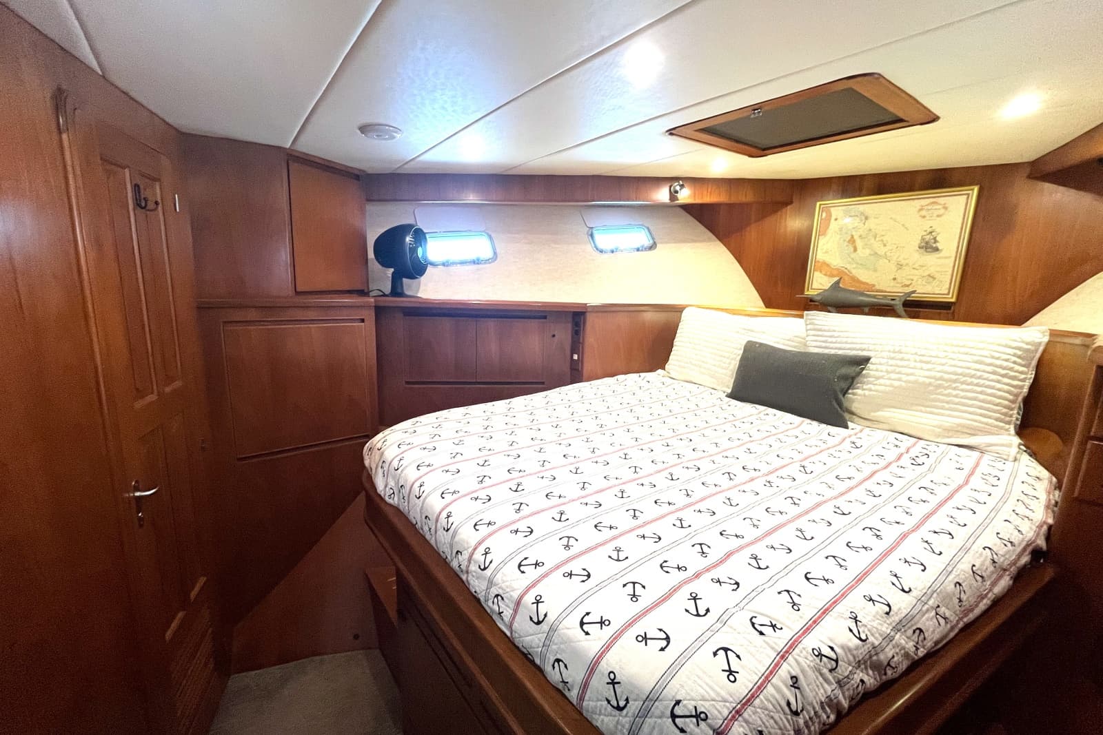 2002 Grand Alaskan 53 RPH - Photo 33