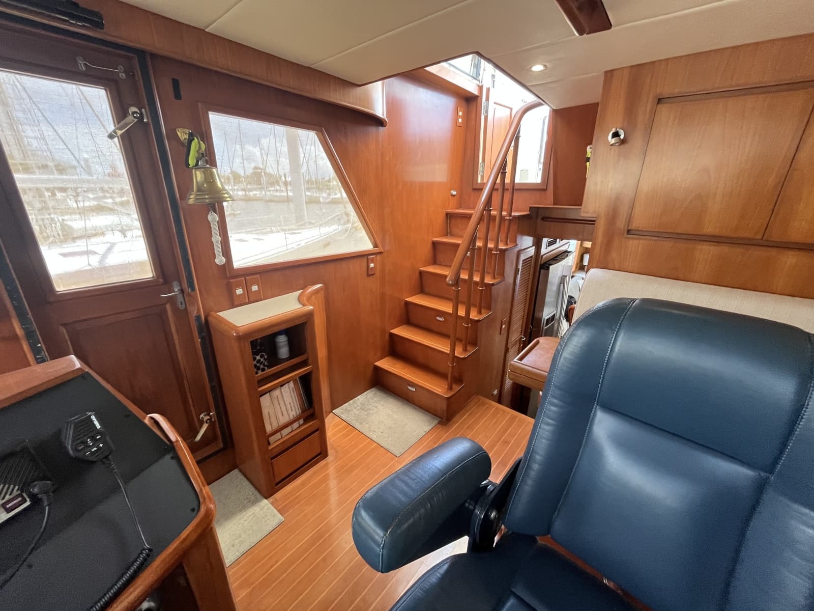 2002 Grand Alaskan 53 RPH - Photo 24