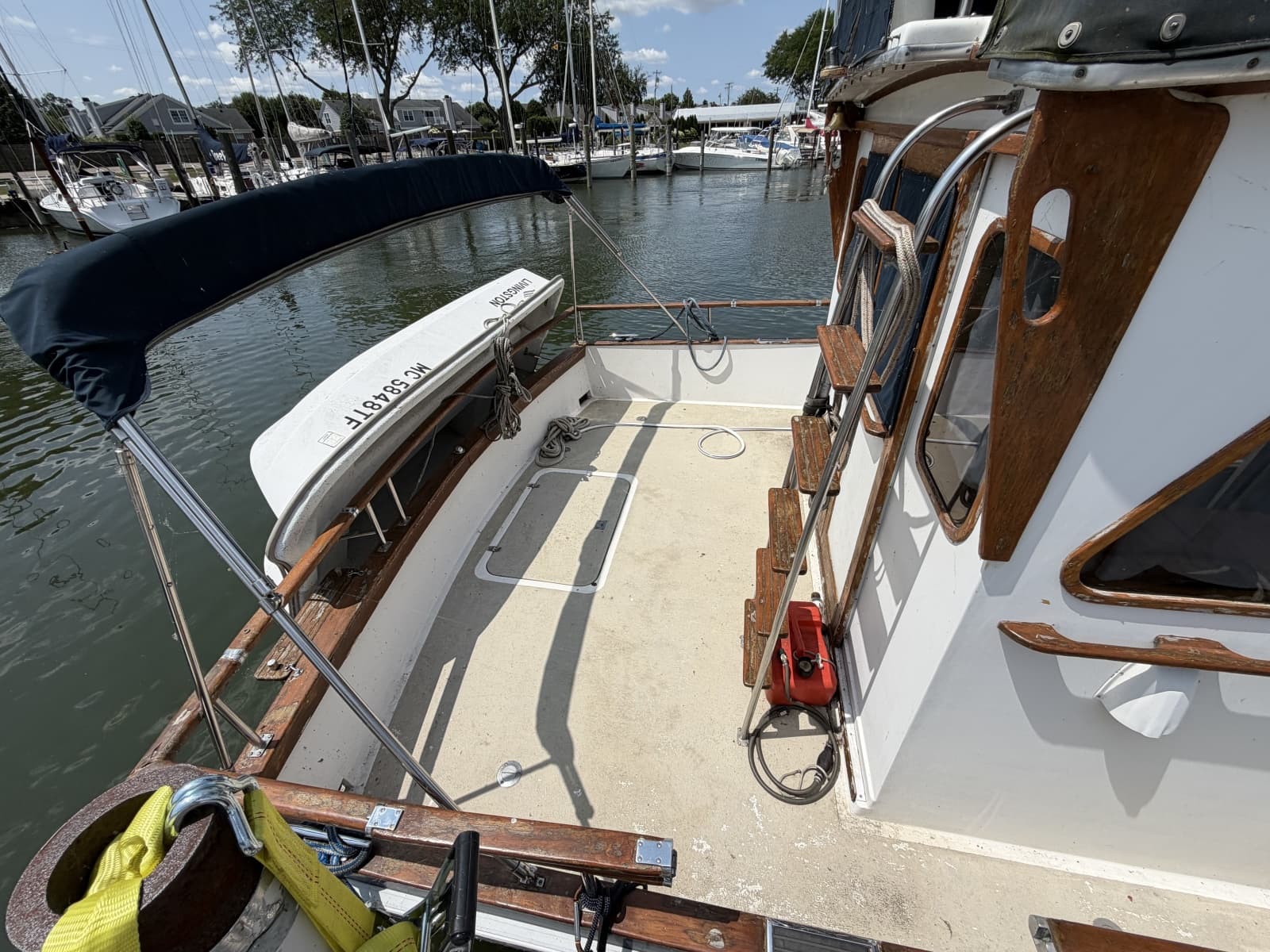 1982 Californian 34 LRC - Photo 5